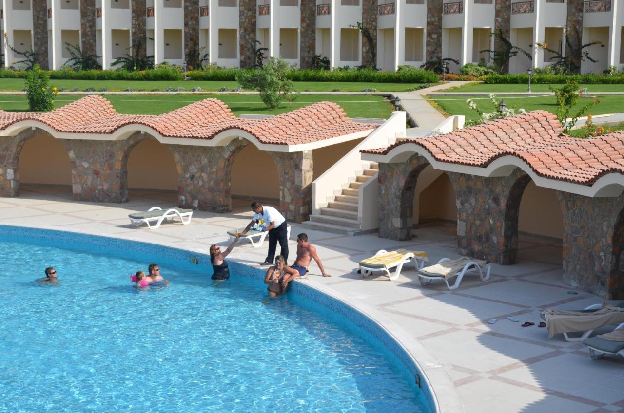 Royal Brayka Beach Resort Abu Dabbab Zewnętrze zdjęcie